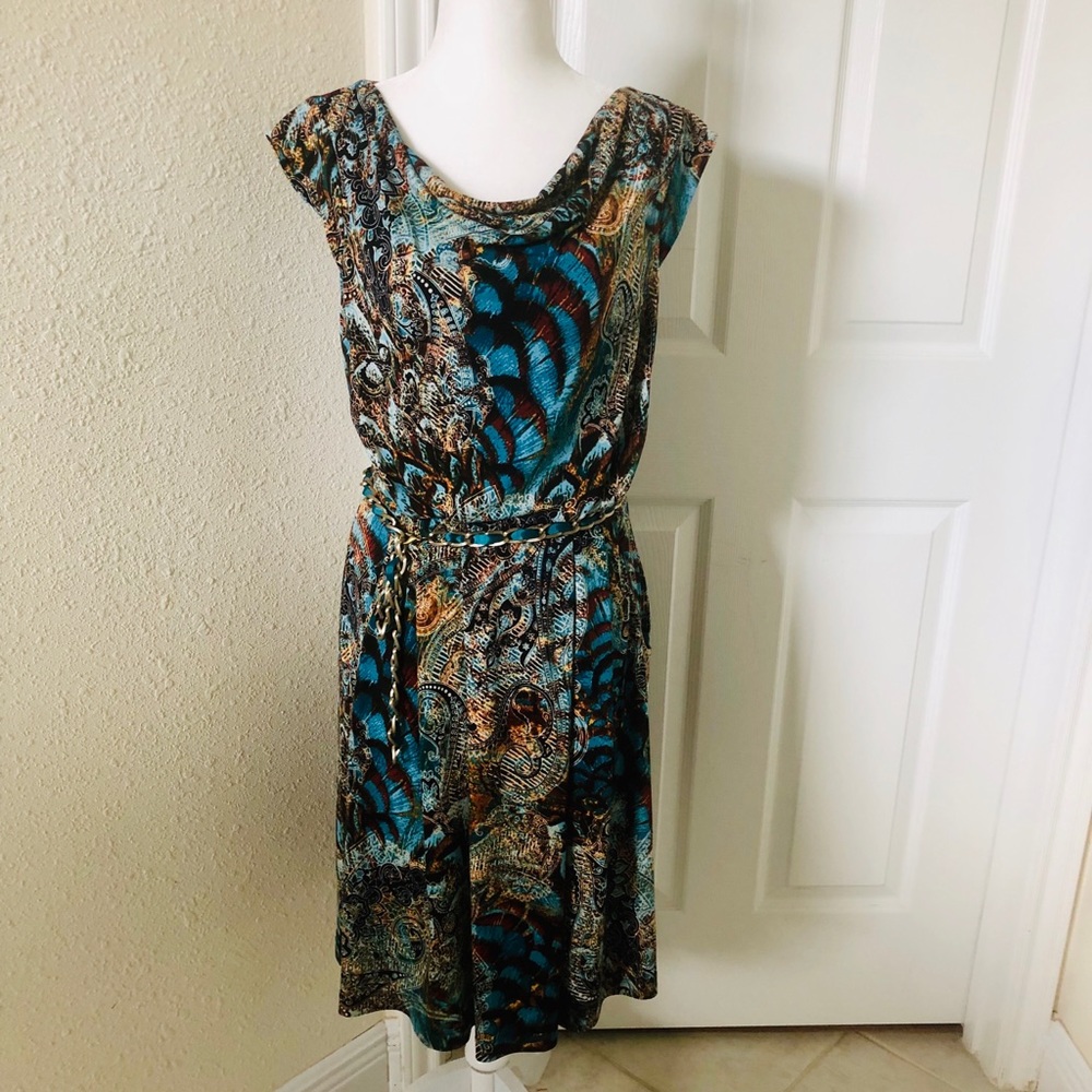 Lovely dress. Chetta B